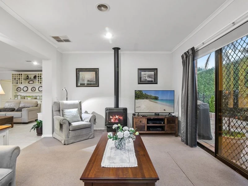 12 Malibu Way, Mount Martha, VIC