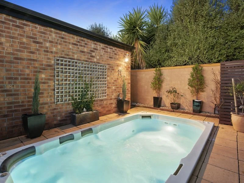 12 Malibu Way, Mount Martha, VIC