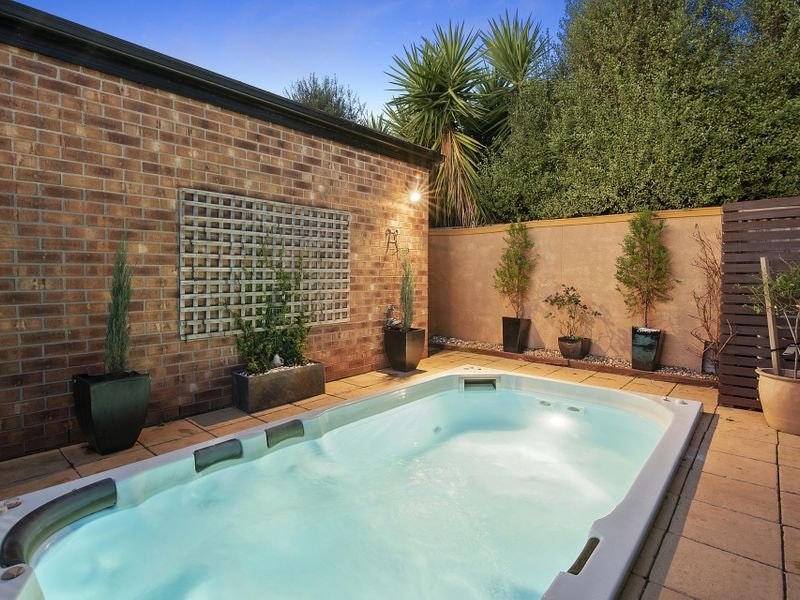 12 Malibu Way, Mount Martha, VIC