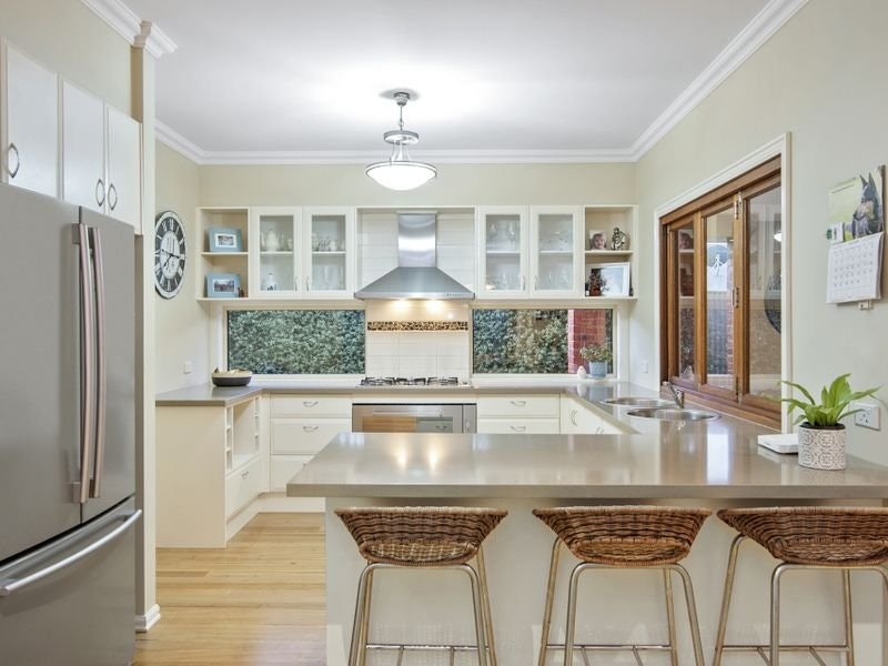 2 Trafalgar Square, Mount Martha, VIC