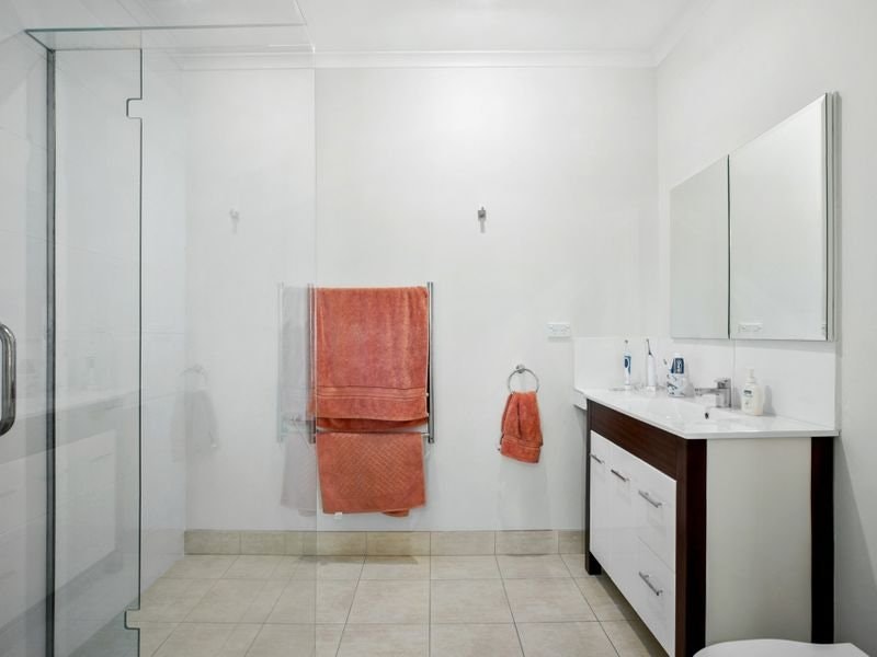 1/82 Herbert Street, Mornington, VIC