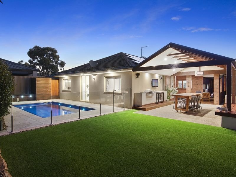 2 Trafalgar Square, Mount Martha, VIC