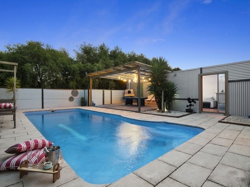 28 Flora Road, Mount Martha, VIC