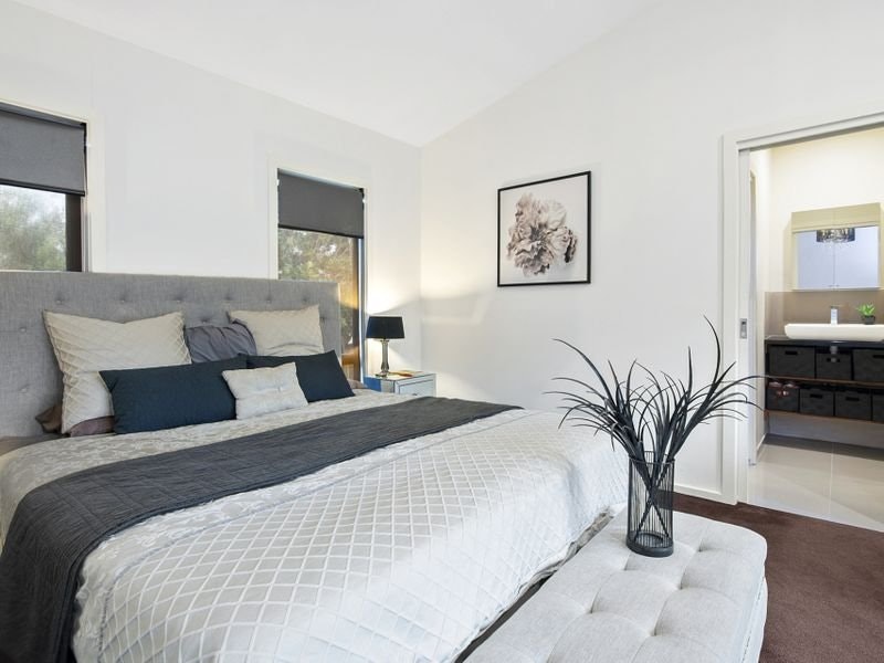 28 Flora Road, Mount Martha, VIC