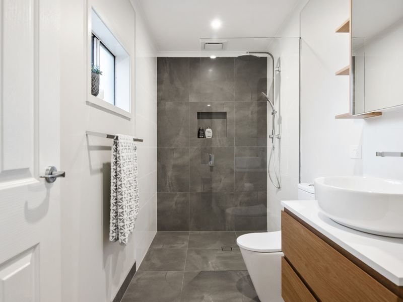 28 Hakea Drive, Mount Martha, VIC