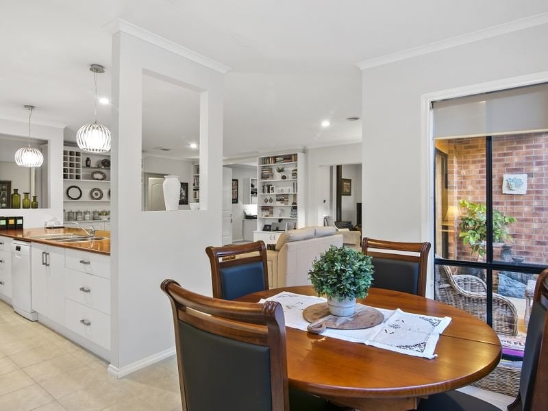 12 Malibu Way, Mount Martha, VIC