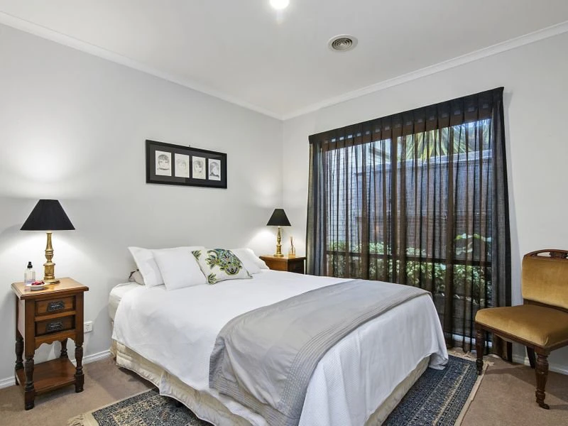 12 Malibu Way, Mount Martha, VIC