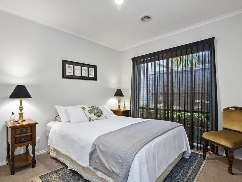 12 Malibu Way, Mount Martha, VIC