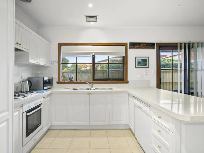 1/82 Herbert Street, Mornington, VIC