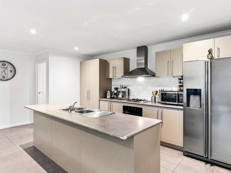 22 Marquis Avenue, Mornington, VIC