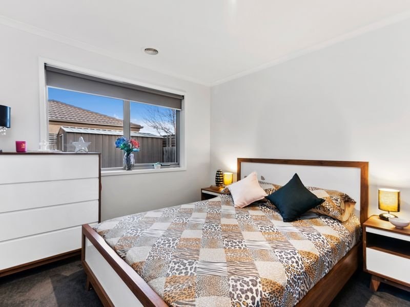 22 Marquis Avenue, Mornington, VIC