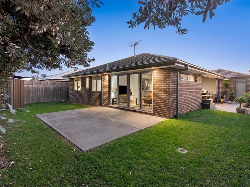 22 Marquis Avenue, Mornington, VIC