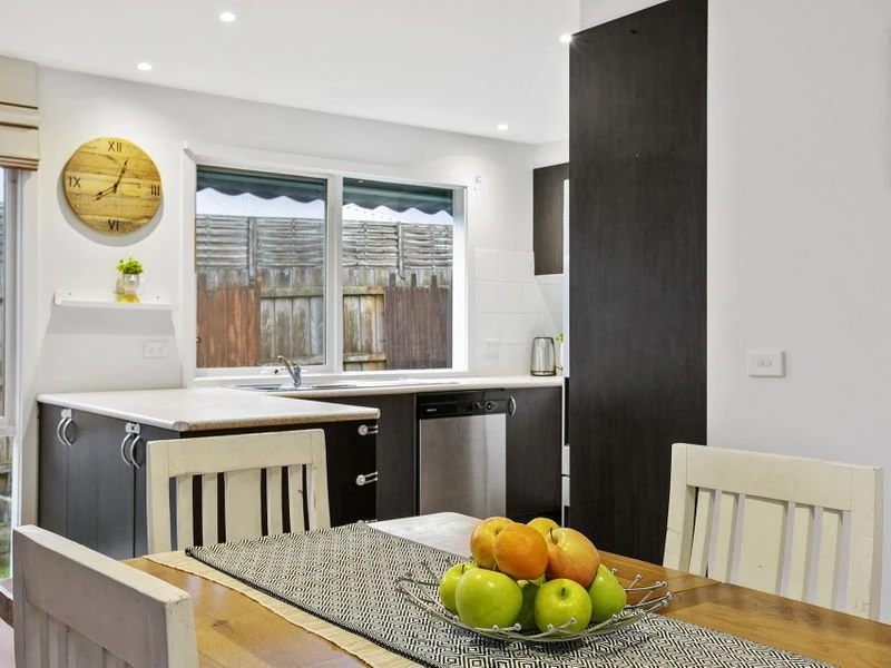 2A Scott Street, Mornington, VIC