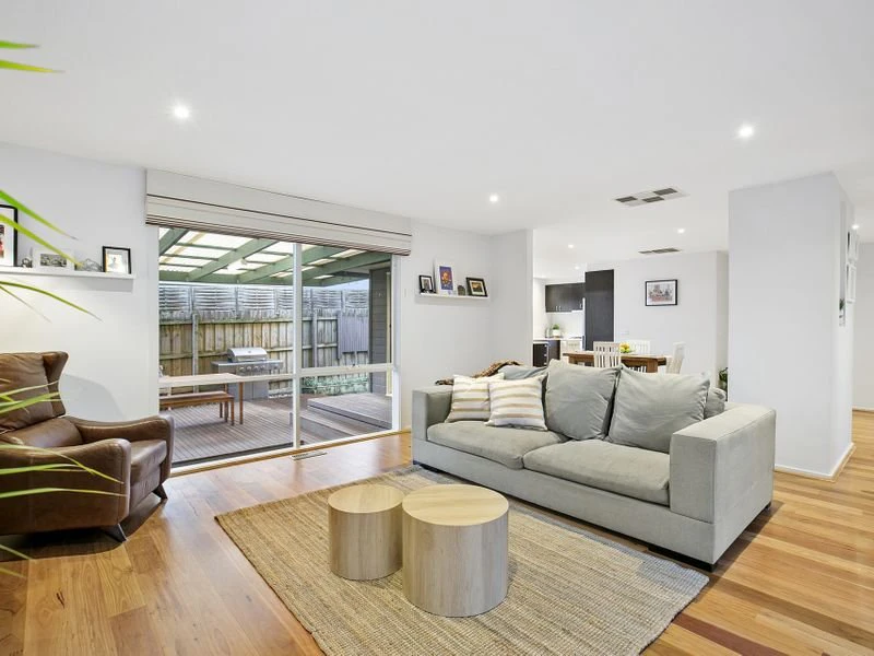 2A Scott Street, Mornington, VIC