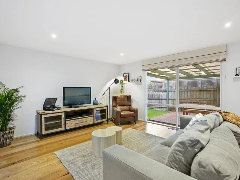 2A Scott Street, Mornington, VIC