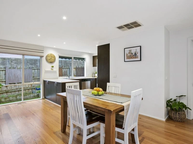 2A Scott Street, Mornington, VIC