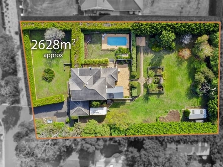 15 Barriedale Grove, Frankston South, VIC