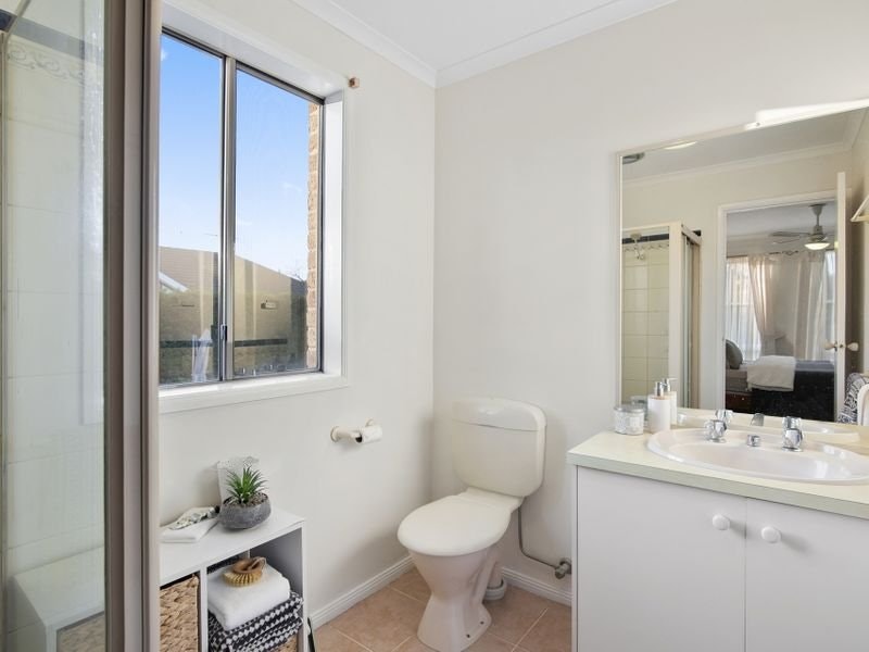 15 Barriedale Grove, Frankston South, VIC