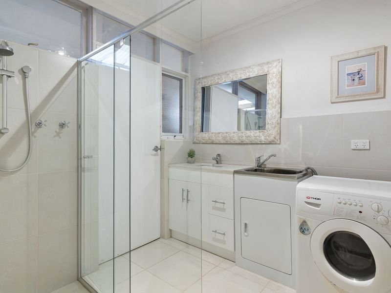 1/6 Tasma Lane, Mornington, VIC