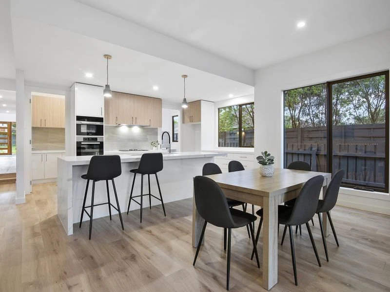 4A Dava Drive, Mornington, VIC