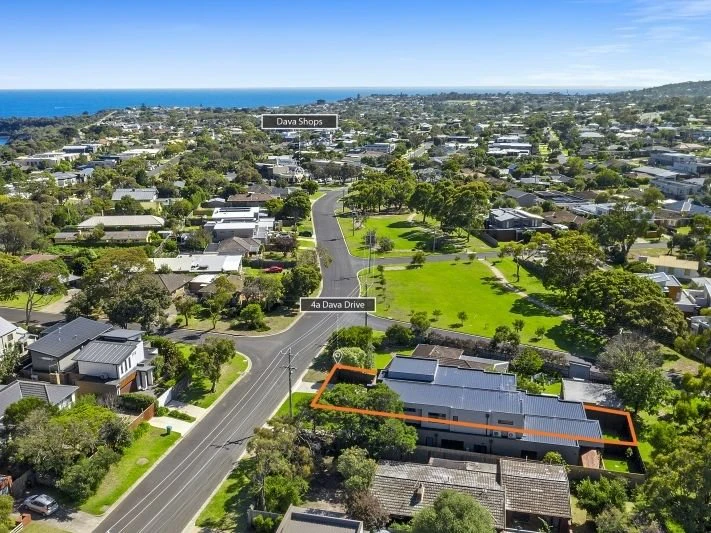 4A Dava Drive, Mornington, VIC