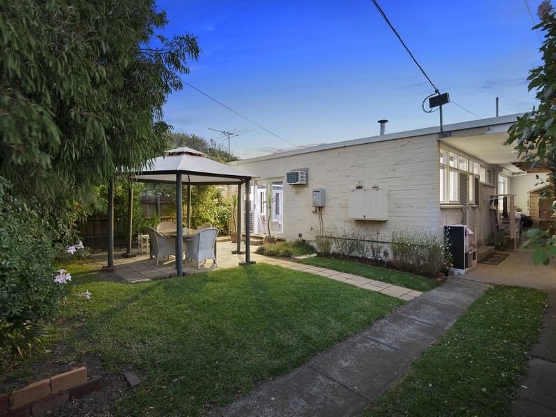 1/6 Tasma Lane, Mornington, VIC