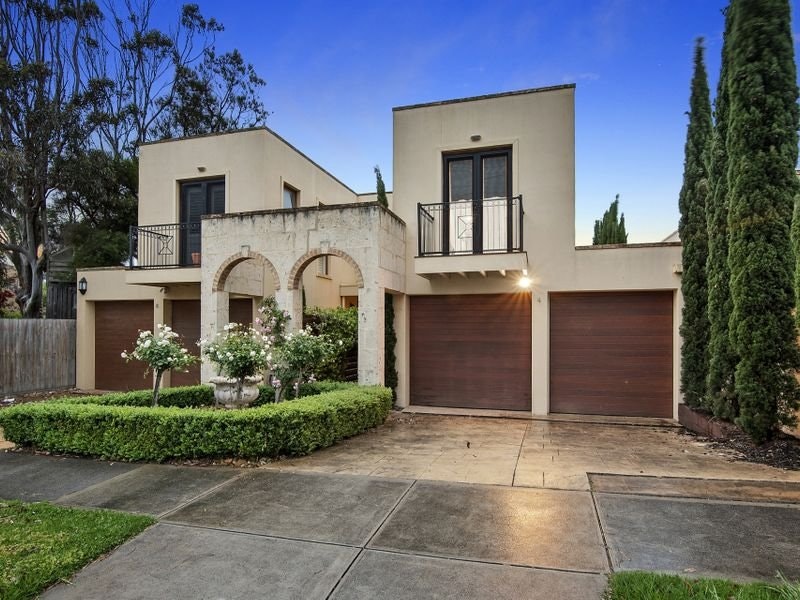 4 Rodney Court, Mornington, VIC