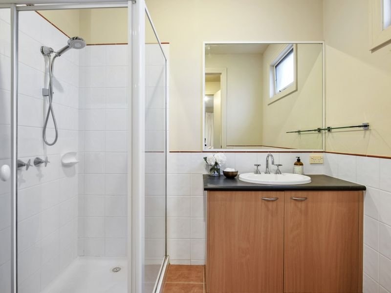 4 Rodney Court, Mornington, VIC