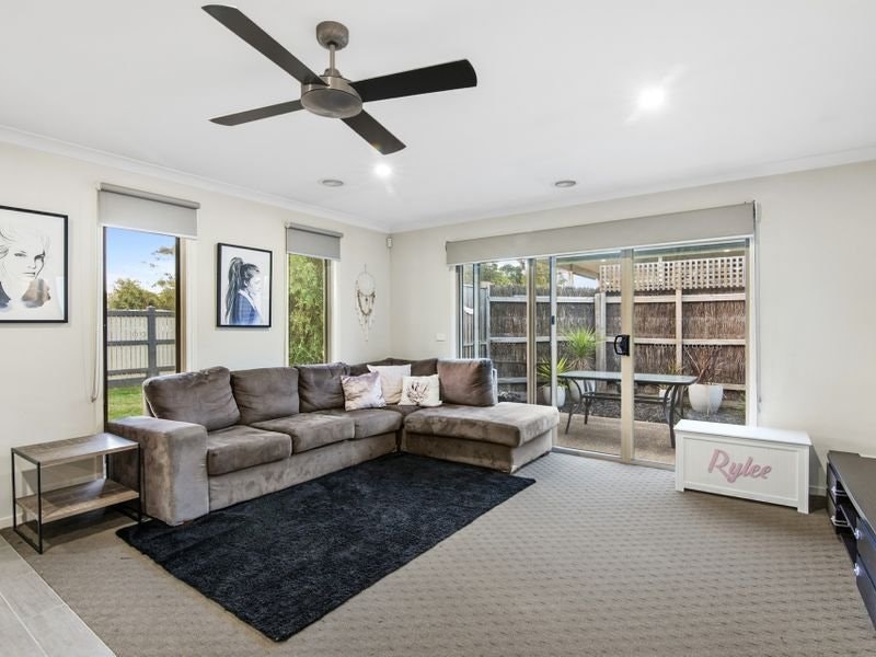 8/21 Portsmouth Road, Bittern, VIC