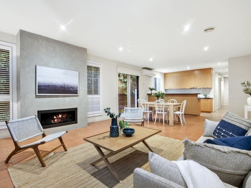 4 Rodney Court, Mornington, VIC