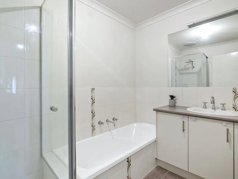 8/21 Portsmouth Road, Bittern, VIC