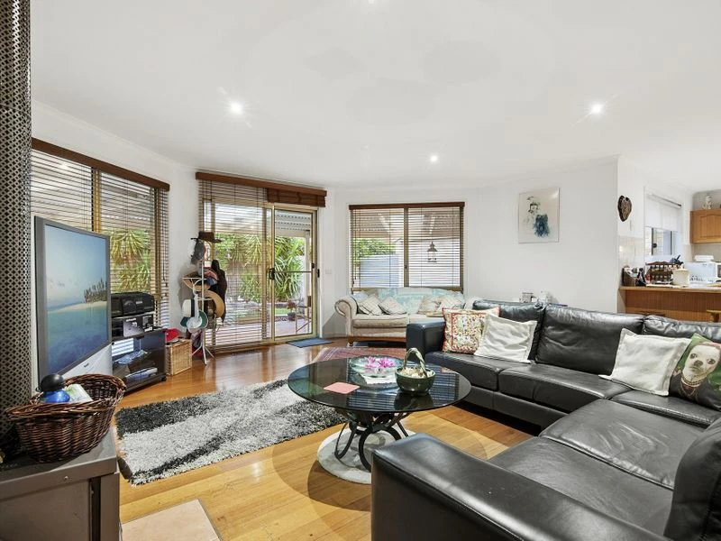 2 Aimee Court, Mornington, VIC