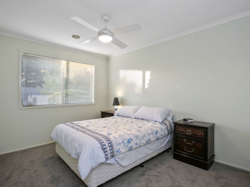 13 Emarald Close, Mornington, VIC