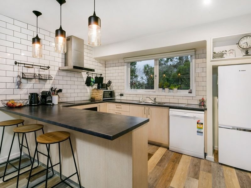 14 Devon Court, Mount Martha, VIC