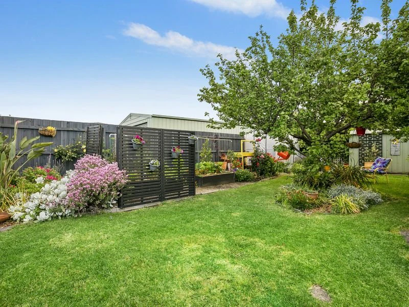 8 Boronia Court, Mount Martha, VIC