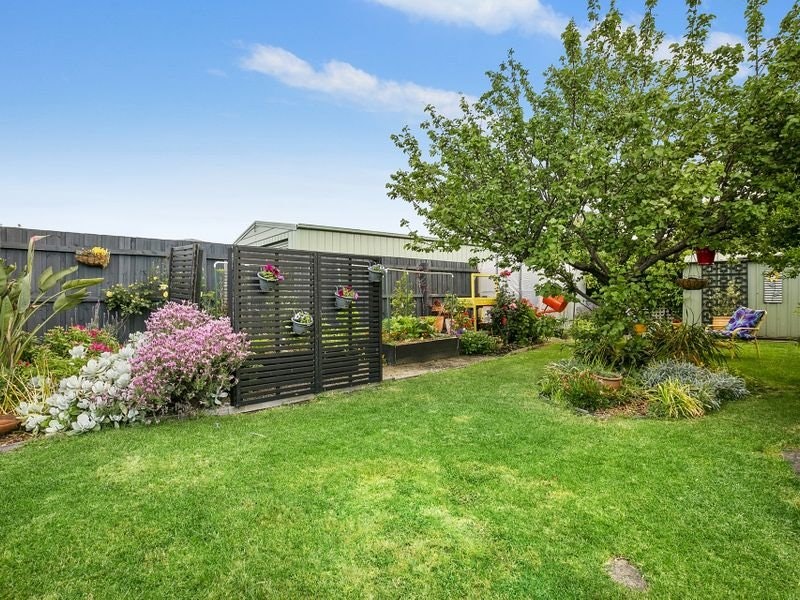 8 Boronia Court, Mount Martha, VIC