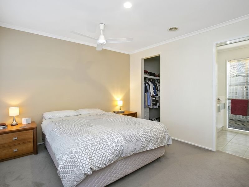 13 Emarald Close, Mornington, VIC