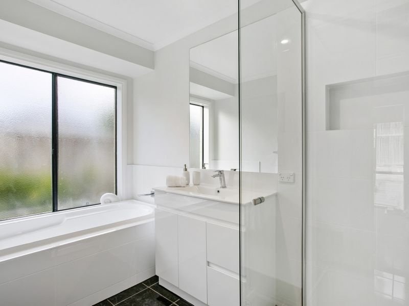 13 Whitsunday Court, Mount Martha, VIC