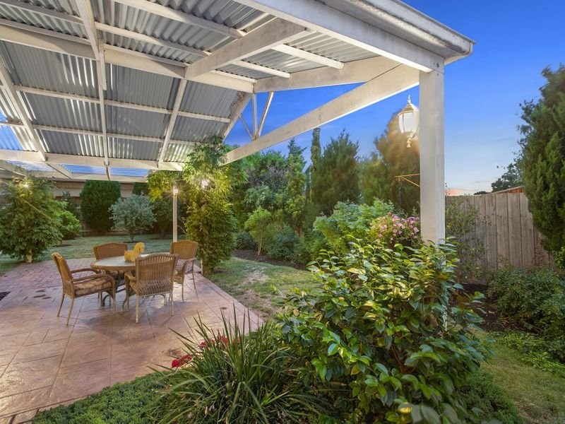 11 Balcombe Drive, Mount Martha, VIC