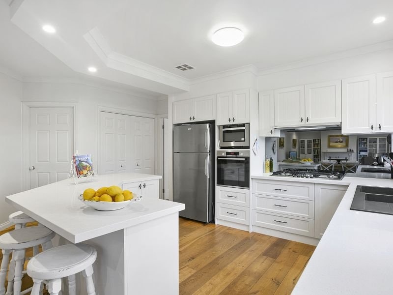 8 Boronia Court, Mount Martha, VIC