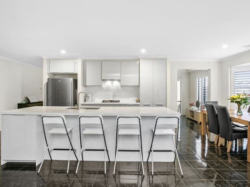 13 Whitsunday Court, Mount Martha, VIC