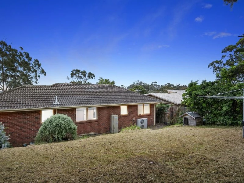 20 St Ives Grove, Mount Martha, VIC