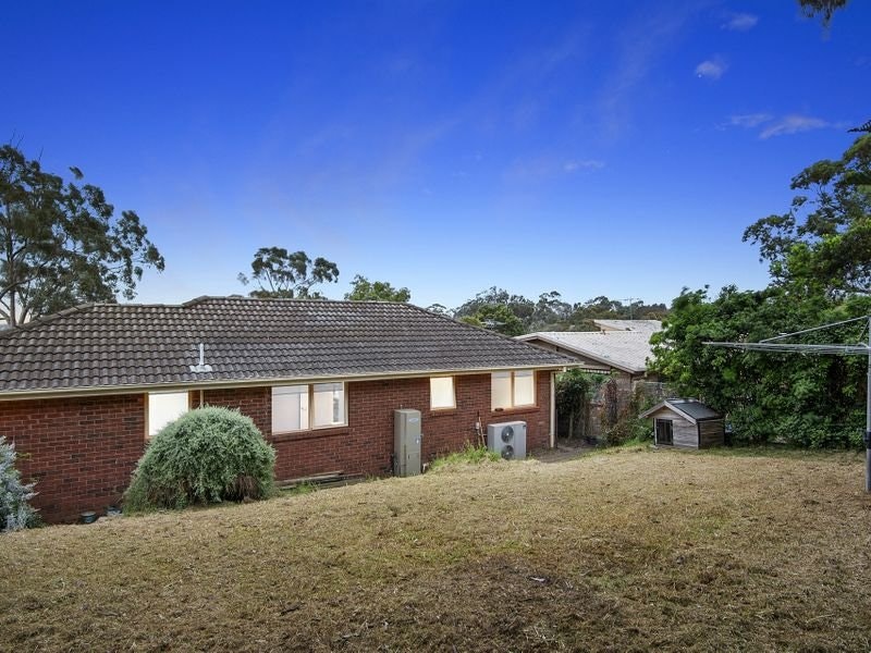 20 St Ives Grove, Mount Martha, VIC