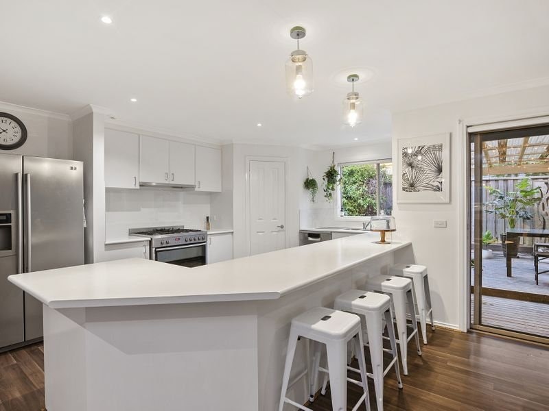 6 Santorini Court, Mount Martha, VIC