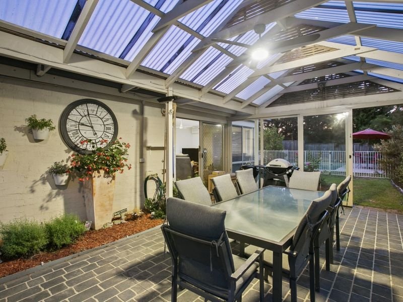 13 Emarald Close, Mornington, VIC