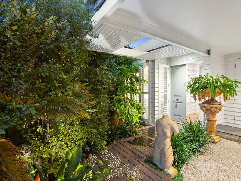 19 Shandon Street, Mornington, VIC