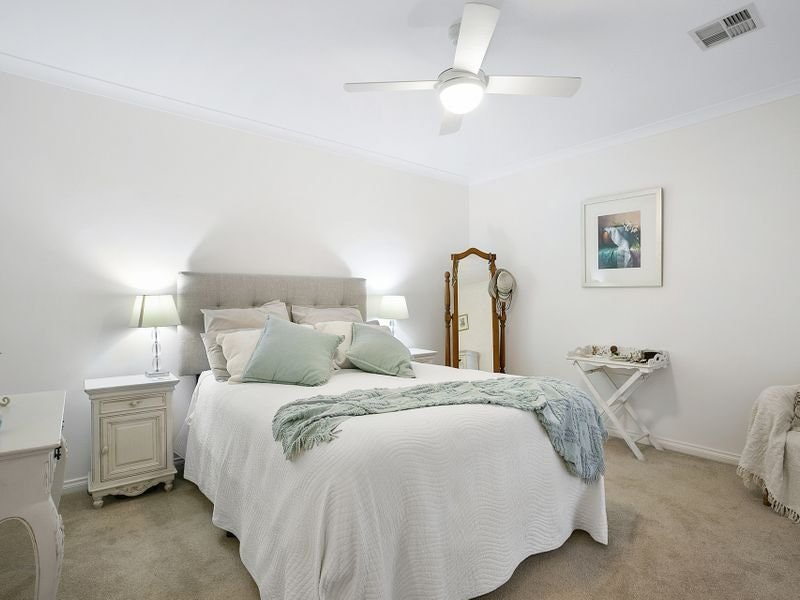 8 Boronia Court, Mount Martha, VIC