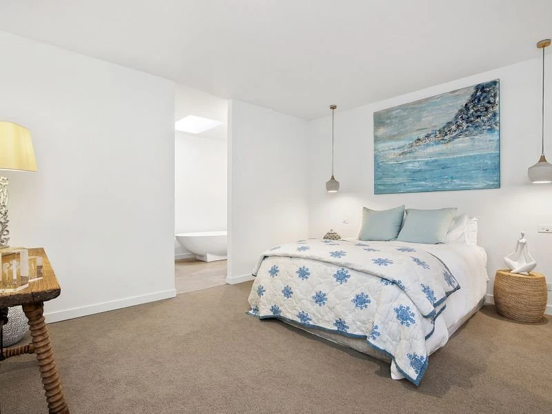 19 Shandon Street, Mornington, VIC