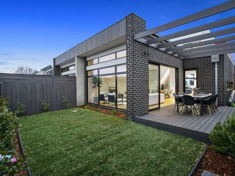 46A Carnoustie Grove, Mornington, VIC