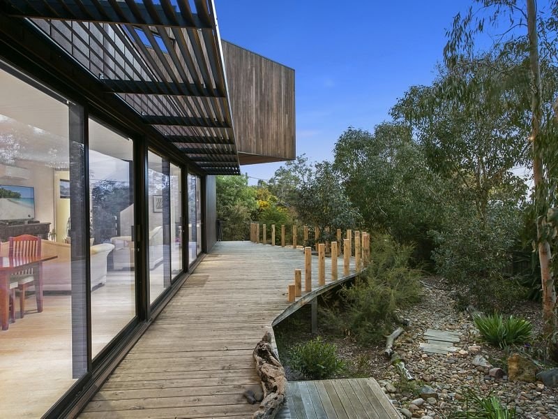 4 Jeannine Court, Mount Martha, VIC